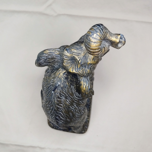 Carved Elephant Candle 🐘 - Picture 9 of 14